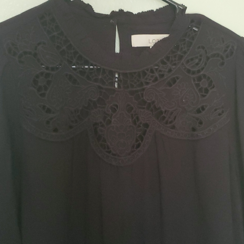 Blouse - Picture 2 of 4